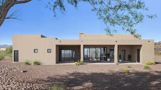 New construction Single-Family house 532 E Paint Your Wagon Trl, Phoenix, AZ 85085 plan 3203 - image