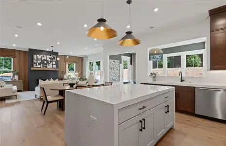 New construction Single-Family house 4920 Wayt Farm Overlook, Cumming, GA 30040 - image 16
