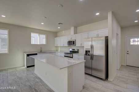 New construction Single-Family house 527 W Mobile Ln, Phoenix, AZ 85041 null- photo 63 63