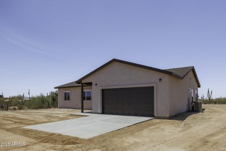 New construction Single-Family house 10772 N Biznaga St, Florence, AZ 85132 - image