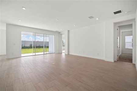 New construction Single-Family house 2953 Stewart Creek Cir, Plant City, FL 33565 - image 18