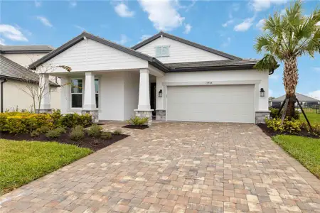 New construction Single-Family house 17408 Savory Mist Cir, Lakewood Ranch, FL 34211 - image