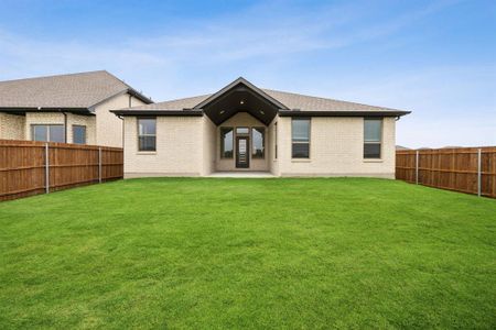 New construction Single-Family house 10328 Lenten Rose St, Fort Worth, TX 76036 plan Caldwell - image