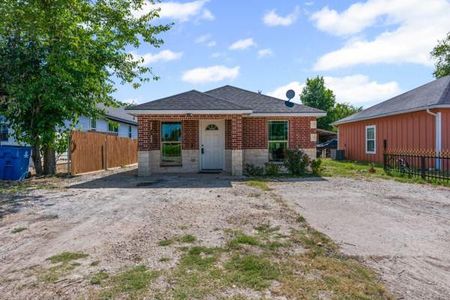 New construction Single-Family house 104 S Wall St, Itasca, TX 76055 null- photo 0