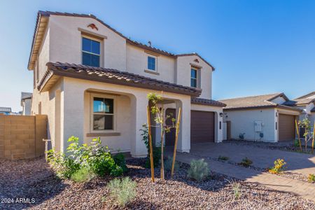 New construction Single-Family house 11611 W Luxton Ln, Avondale, AZ 85323 null- photo 3 3