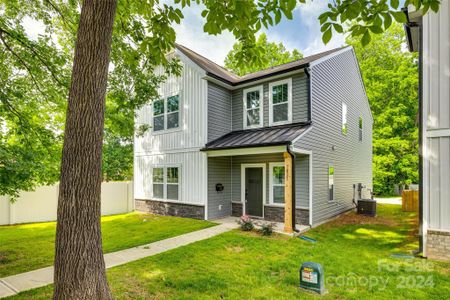 New construction Single-Family house 1225 Eastway Drive, Charlotte, NC 28205 - photo 0