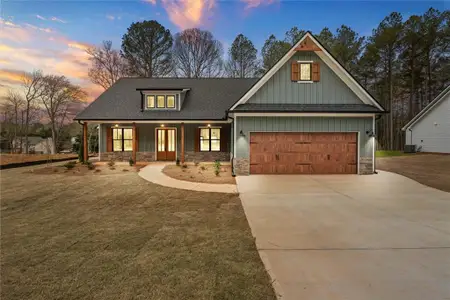 New construction Single-Family house 816 Presley Farm Pkwy, Rockmart, GA 30153 - image