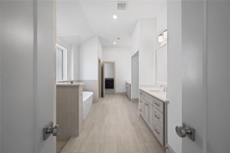 New construction Single-Family house 106 Wyndemere Dr, Montgomery, TX 77356 plan Llano - image 14