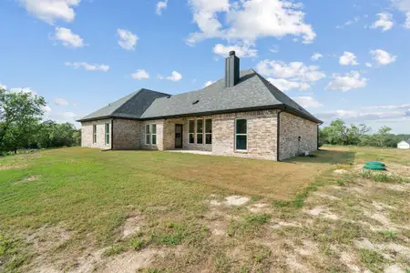 New construction Single-Family house 105 Norene Ln, Weatherford, TX 76087 - image