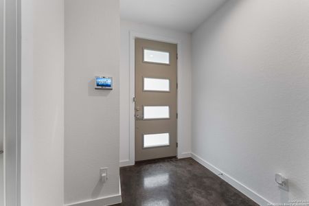 New construction Condo/Apt house 323 Howard St, Unit 1, San Antonio, TX 78212 - photo 24 24