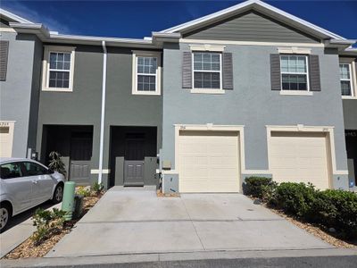 New construction Townhouse house 1261 Yellow Finch Dr, Davenport, FL 33837 - photo 0