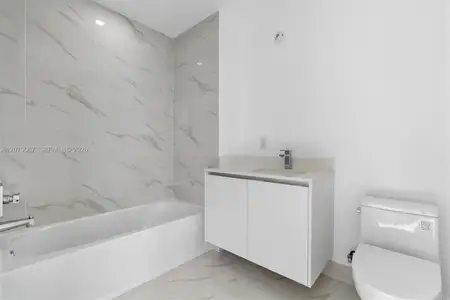 New construction Condo house 700 Ne 24Th St, Unit 5507, Miami, FL 33137 - image 4