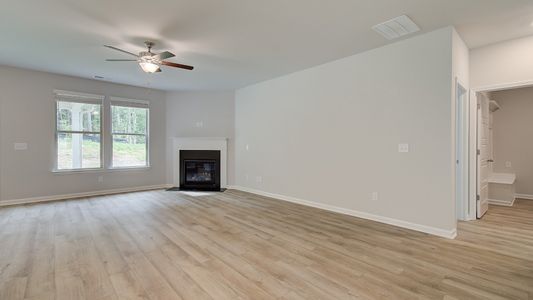 New construction Single-Family house 823 Babbs Mill Rd, Hampton, GA 30228 plan Rainier - image 9