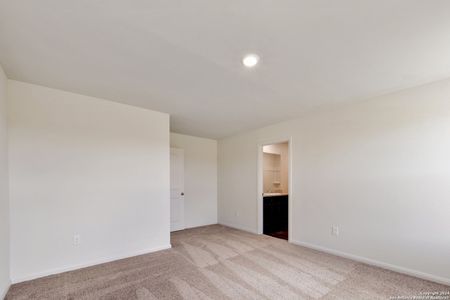 New construction Single-Family house 15115 Telfaire Mdw, Von Ormy, TX 78073 - image 10