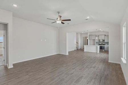 New construction Single-Family house 224 Ironshoe Trl, Liberty Hill, TX 78642 plan Lexington - image 18