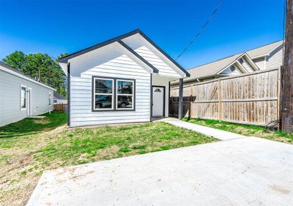 New construction Single-Family house 16978 W Hammon Street, Montgomery, TX 77316 - photo 0