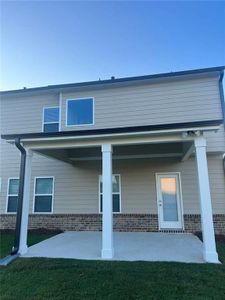 New construction Single-Family house 305 Sterling Creek Way, Loganville, GA 30052 - image 3