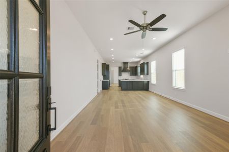 New construction Single-Family house 2515 S Houston Ave, Pearland, TX 77581 - image 11