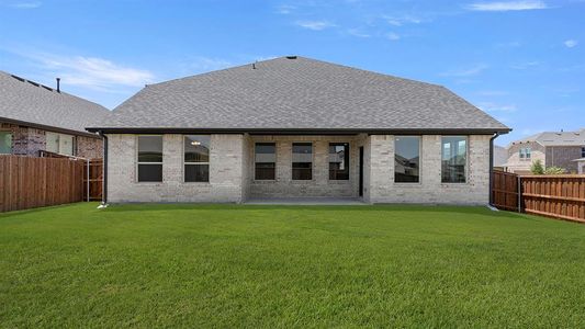 New construction Single-Family house 1924 Bobbin Mill Ln, Forney, TX 75126 plan Cypress II V - image