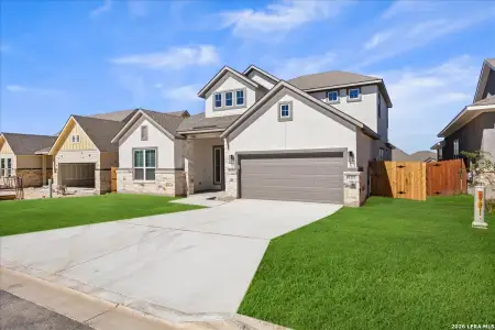 New construction Single-Family house 1325 Spotted Jaguar, New Braunfels, TX 78132 plan Maverick - image