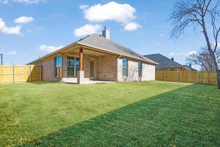 New construction Single-Family house 2032 Wyldewood Wy, Sherman, TX 75092 plan The Tennessee - image 4