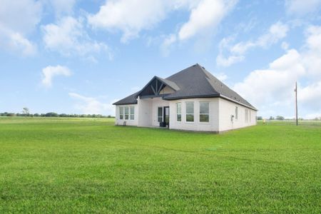 New construction Single-Family house 281 Brahman Trl, Angleton, TX 77515 - image