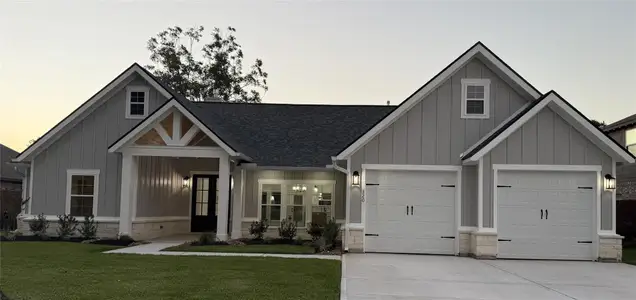 New construction Single-Family house 320 Wood Haven Dr, West Columbia, TX 77486 - image