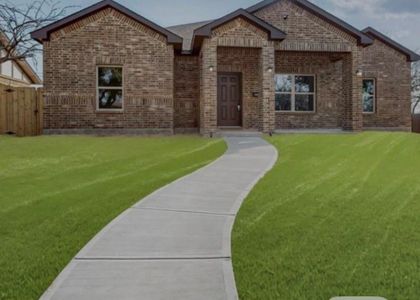 New construction Single-Family house 706 Poinsettia, Lancaster, TX 75146 - image