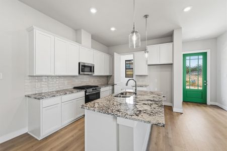 New construction Single-Family house 11267 Dance Hall Dr, Montgomery, TX 77316 plan Colorado - image 9