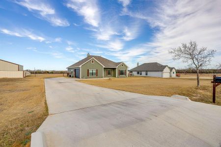 New construction Single-Family house 920 Kite Rd, Mineral Wells, TX 76067 - image