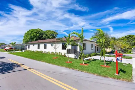 New construction Duplex house 601 Nw 3Rd Ave, Hallandale Beach, FL 33009 - image