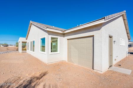 New construction Single-Family house 15435 W Red Bird, Surprise, AZ 85387 null- photo 0