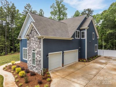 New construction Single-Family house 1622 Hunters Place Rd, York, SC 29745 - image