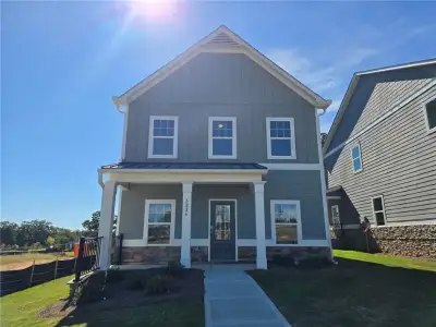 New construction Single-Family house 5226 Trace View Dr, Flowery Branch, GA 30542 - image