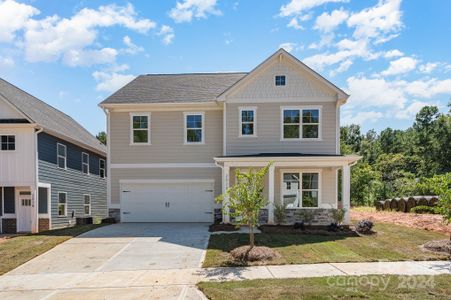 New construction Single-Family house 152 Baucom Street, Charlotte, NC 28216 - photo 0