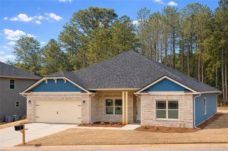 New construction Single-Family house 150 Magnolia Villas Dr, Cornelia, GA 30531 plan 2100 - image