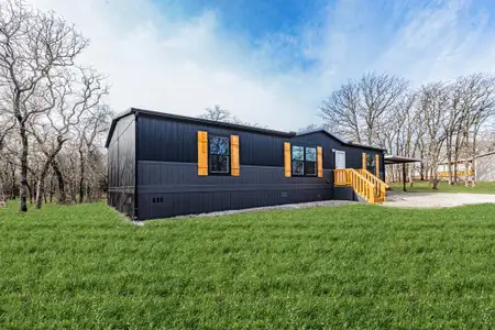 New construction Manufactured Home house 300 Huddleston Rd, Sunset, TX 76270 - image