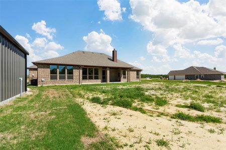 New construction Single-Family house 18227 Dakota Dr, Terrell, TX 75160 null- photo 3 3