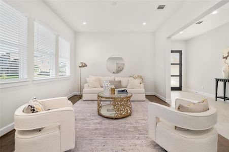 New construction Single-Family house 7902 Hopewell Ln, Houston, TX 77071 - image 16