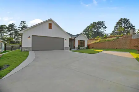 New construction Single-Family house 9244 Villas Ct, Tyler, TX 75703 - image