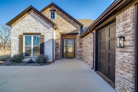 New construction Single-Family house 2217 Middlewood Cir, Granbury, TX 76049 null- photo 2 2