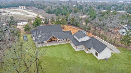 New construction Single-Family house 9 Old Hickory Trl, Franklin, TX 77856 - image