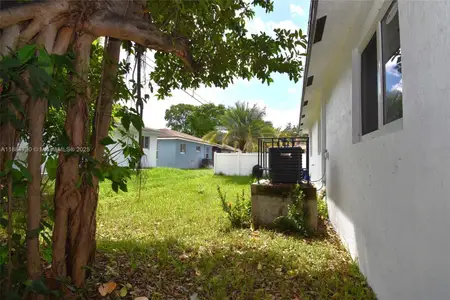 New construction Single-Family house 830 Nw 19Th Ter, Fort Lauderdale, FL 33311 - image