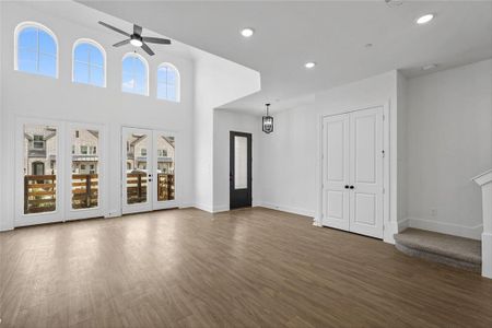 New construction Townhouse house 8113 Legacy Oak Dr, McKinney, TX 75071 559h Plan- photo 7 7