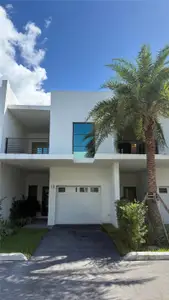 New construction Townhouse house 2526 Pierce St, Unit 4, Hollywood, FL 33020 - image