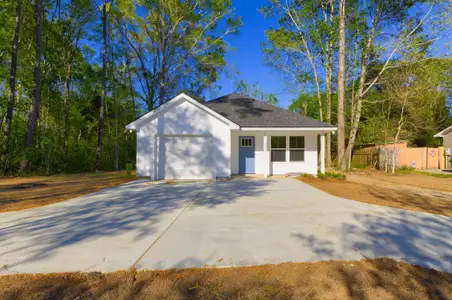 New construction Single-Family house 30 Bonnie Burn Rd Rd, Goose Creek, SC 29445 - image