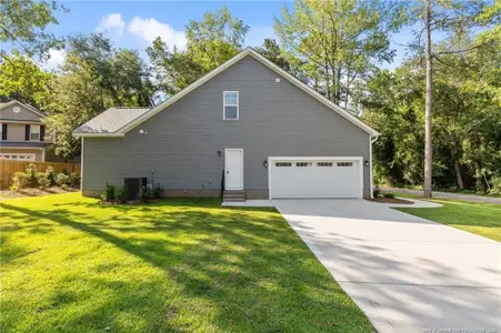 New construction Single-Family house 816 Red Hawk Pl, Vass, NC 28394 plan Sutton - image