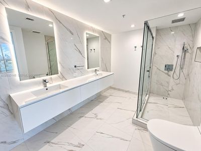 New construction Condo house 1170 E Hallandale Beach Blvd, Unit 1901, Hallandale Beach, FL 33009 - image
