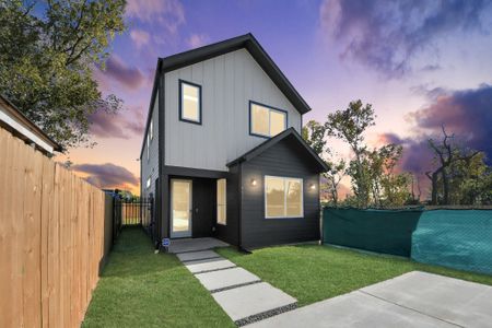 New construction Single-Family house 5722 Horton St, Houston, TX 77026 - image