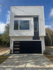 New construction Single-Family house 8403 Sunnyhill St, Houston, TX 77088 - image